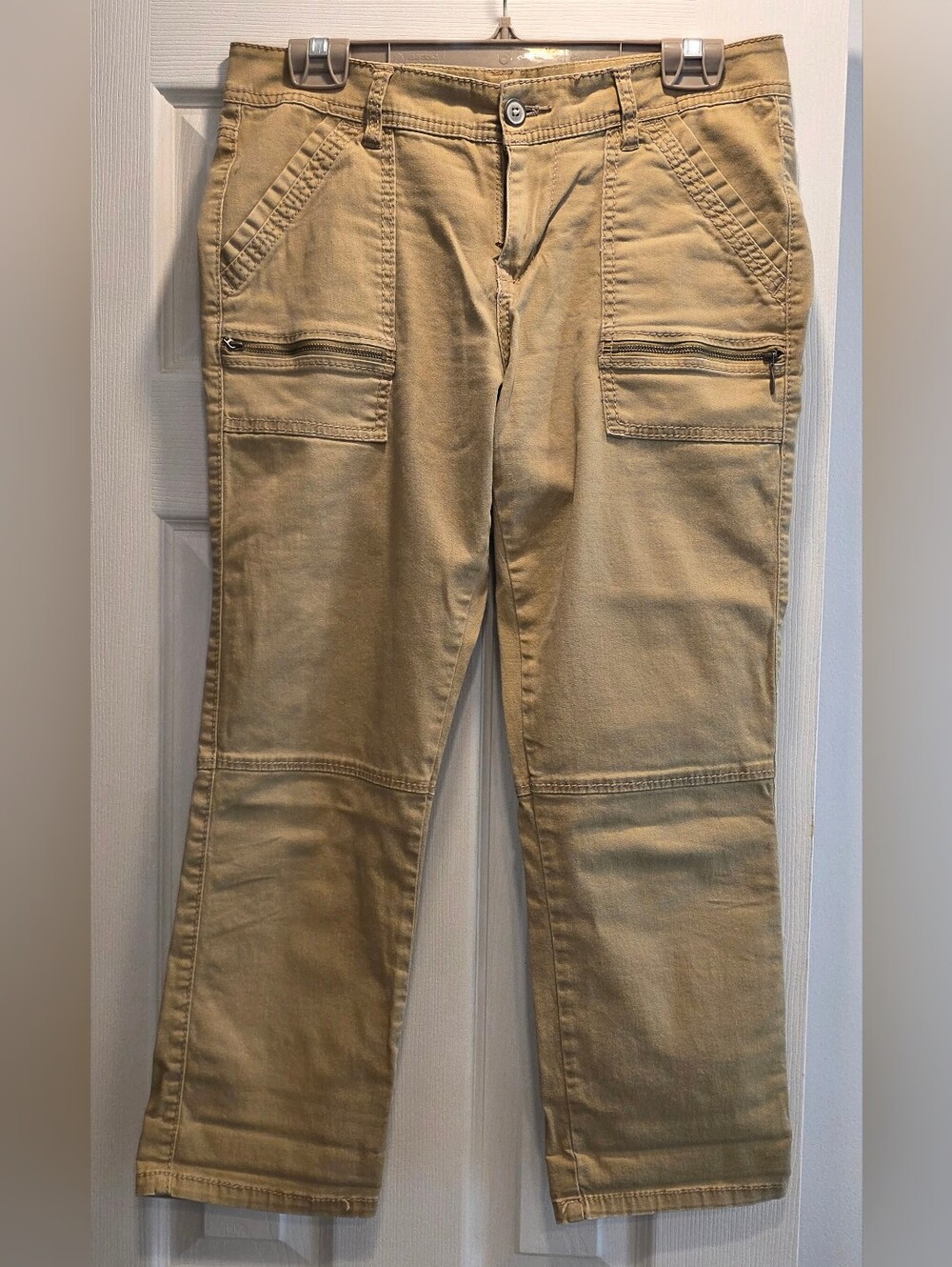 Women's Cropped Utility Pants in Khaki